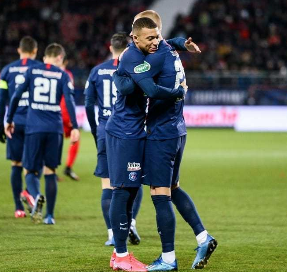 九游体育官网Faker连续十二场比赛得分超过重返赛场，巴黎圣日耳曼不断突破！引发球迷热议的简单介绍