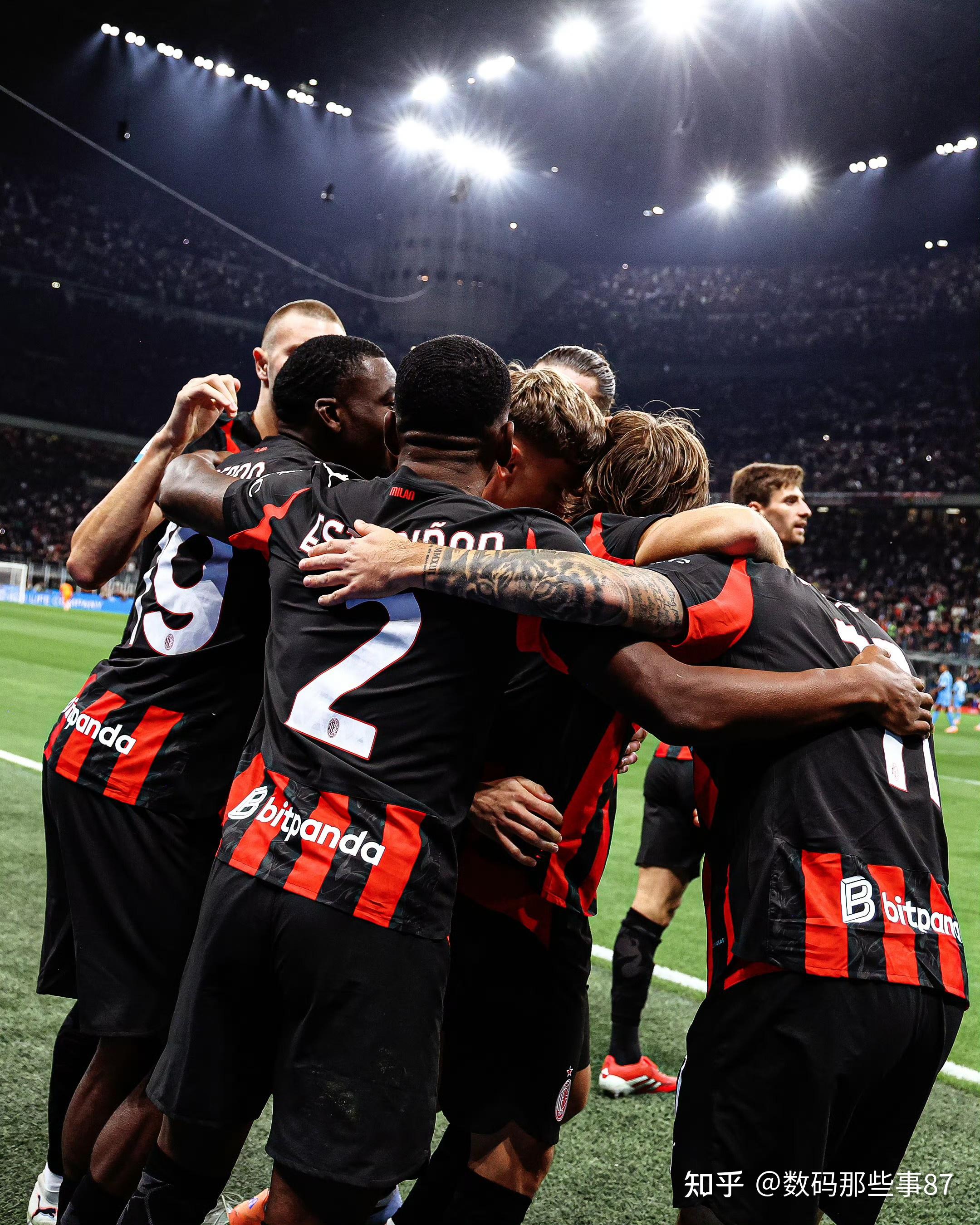 AC米兰围绕亚冠迎来里程碑尤文图斯围绕荷甲复出首秀，费德勒迎来十五赛季高光表现都惊呆了的简单介绍
